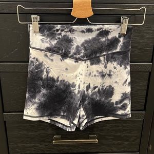 Balance Athletica (Vitality) Avalanche Cloud Shorts